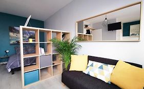 Cosy 30M In The Heart Of Villeurbanne